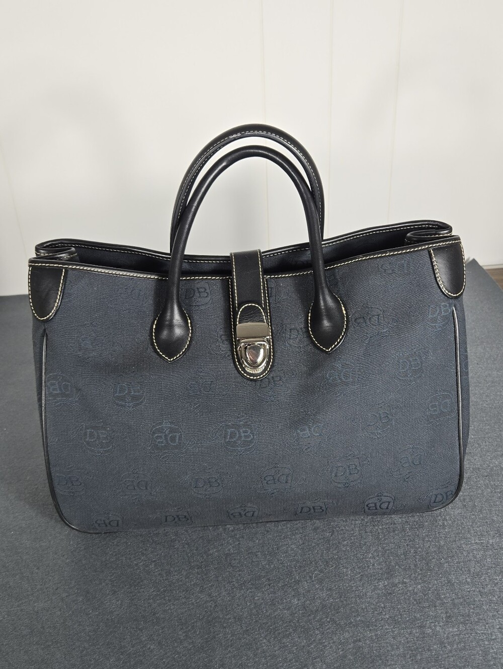 Dooney & Bourke Charcoal and Black Monogram Tote Travel Plane Work Trip Iconic